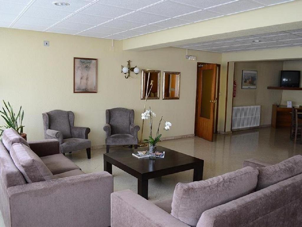Hotel Mi Casa Sabiñánigo Екстериор снимка