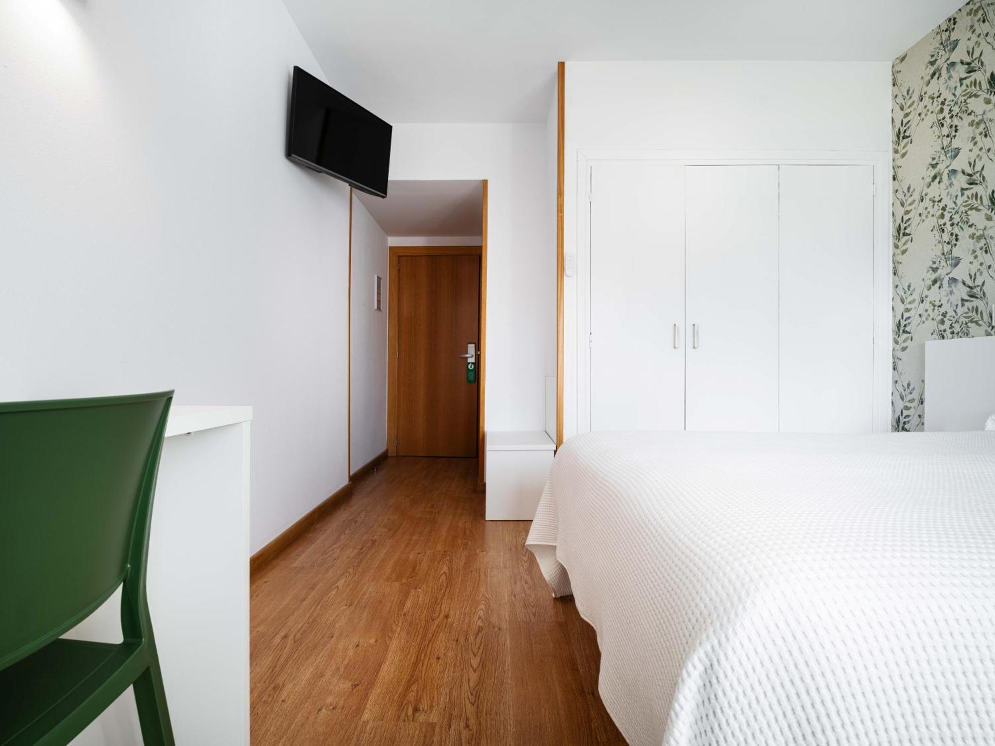 Hotel Mi Casa Sabiñánigo Екстериор снимка
